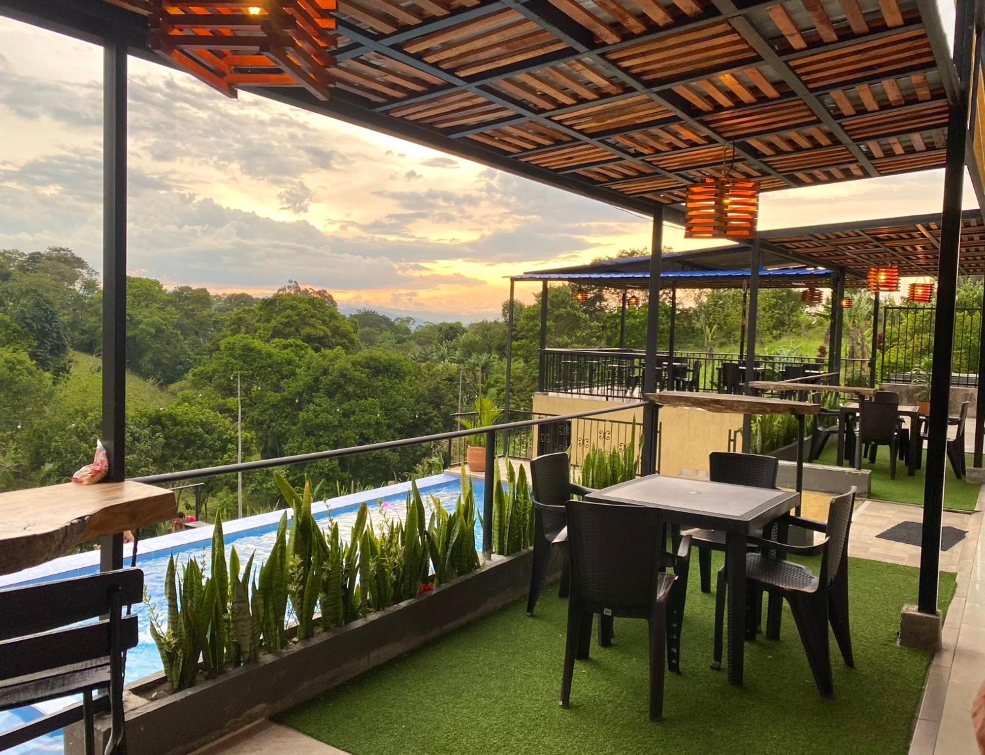 Hotel Casa Campestre Hh Кимбая Екстериор снимка