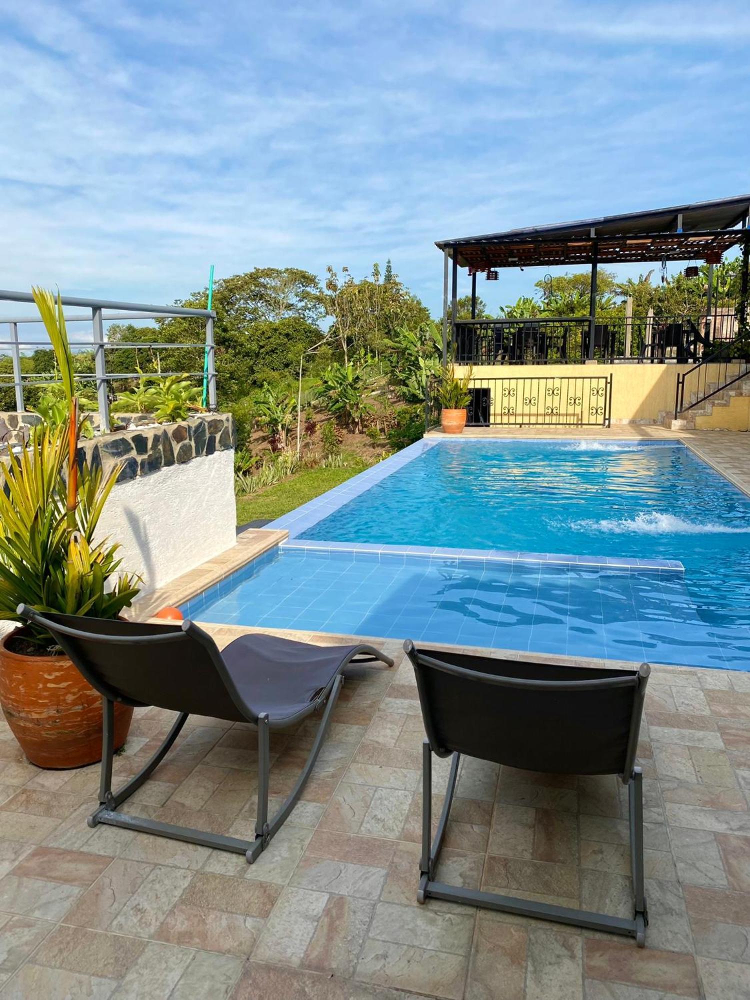 Hotel Casa Campestre Hh Кимбая Екстериор снимка