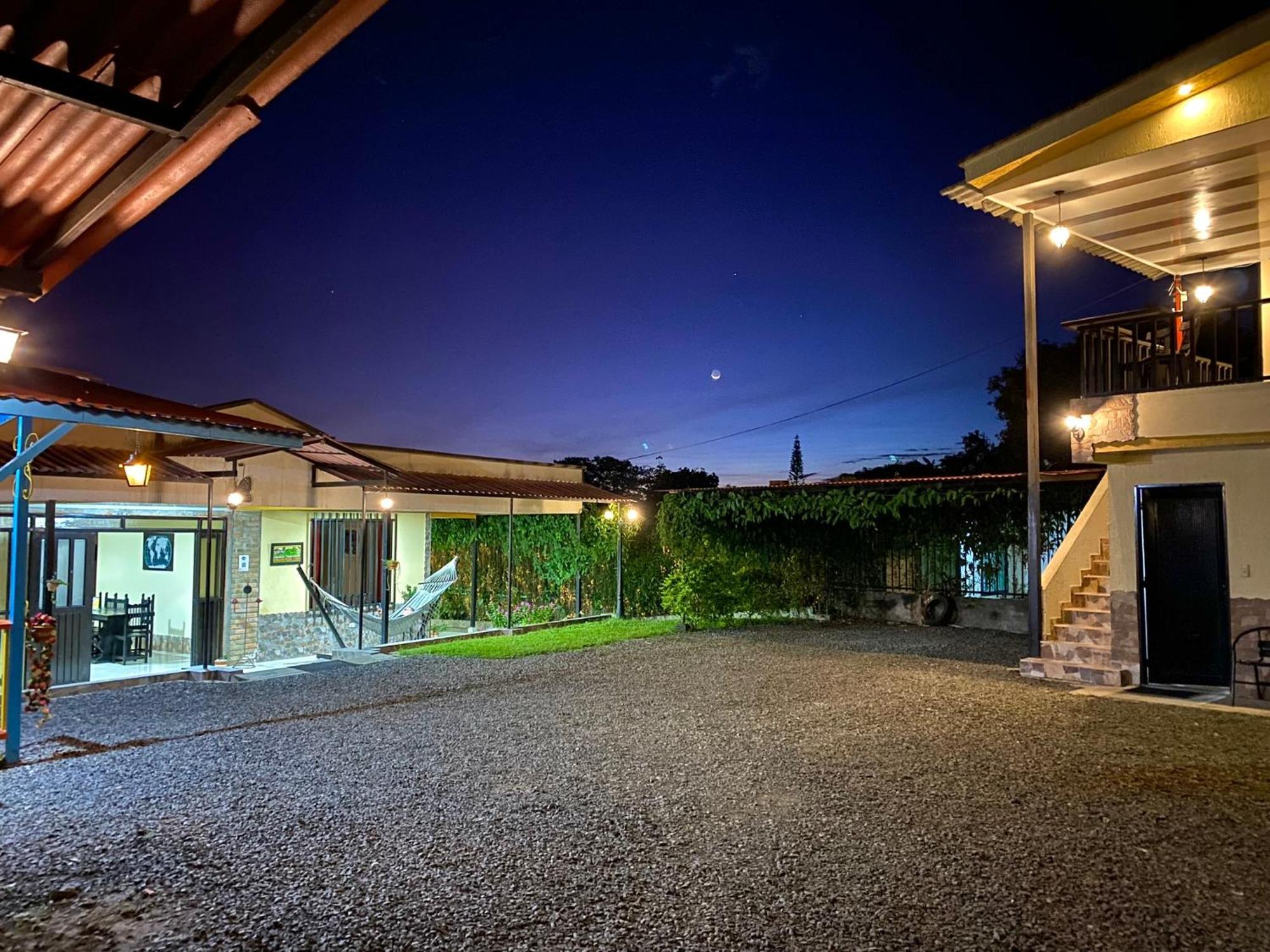 Hotel Casa Campestre Hh Кимбая Екстериор снимка